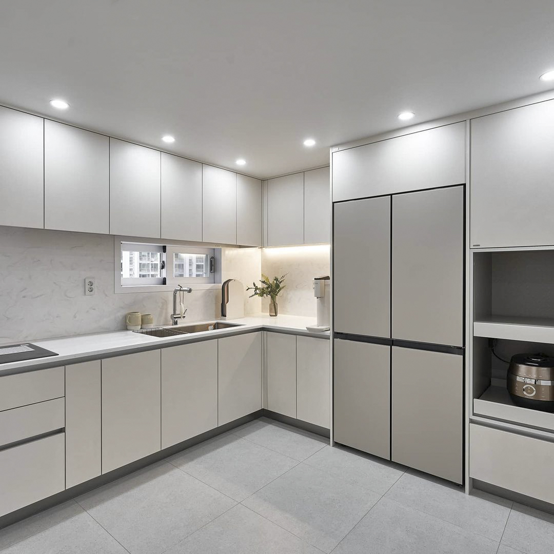 주름 커튼으로 거실을 꾸며보세요~