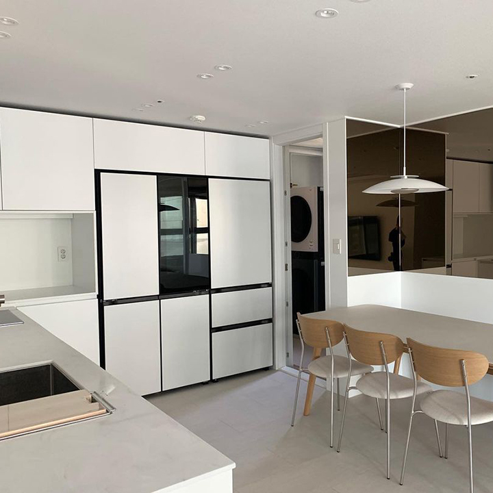 따뜻하고 간결하게 꾸몄어요