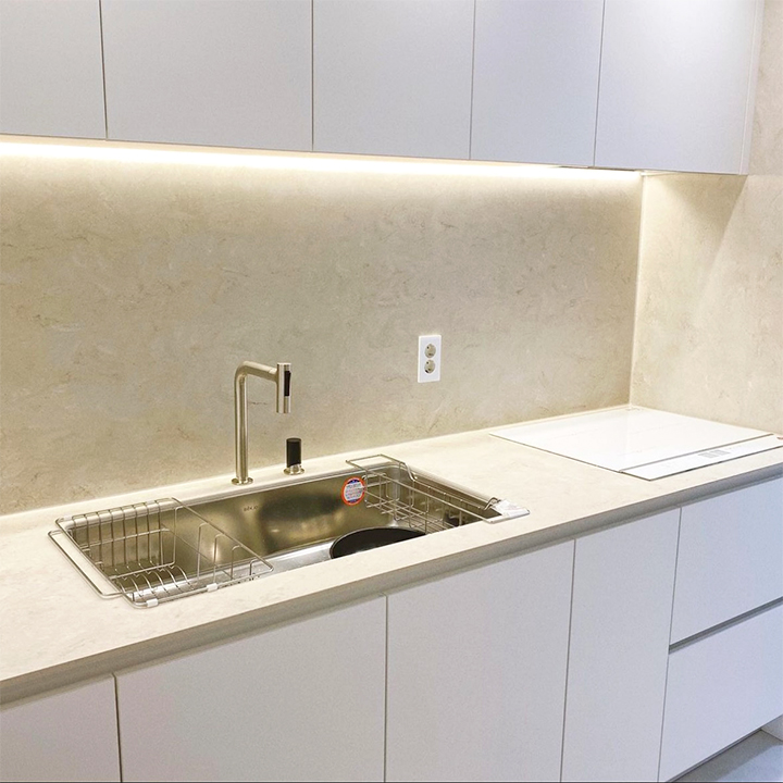 찰나에 스쳐 지나간, 오늘의 집