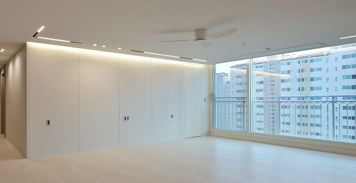 발코니 확장 후 LX Z:IN 창호 뷰프레임을 시공해 단열과 소음 문제 개선