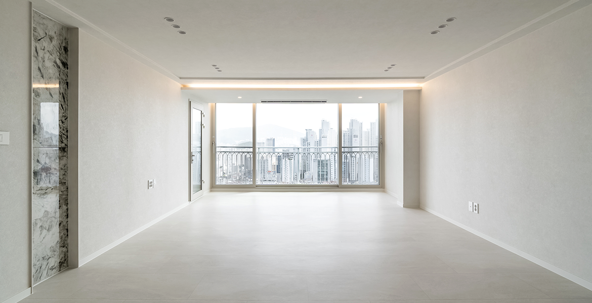 쿠션층이 도톰한 LX Z:IN 바닥재 엑스컴포트 5.0을 시공해 편안한 보행 환경 조성