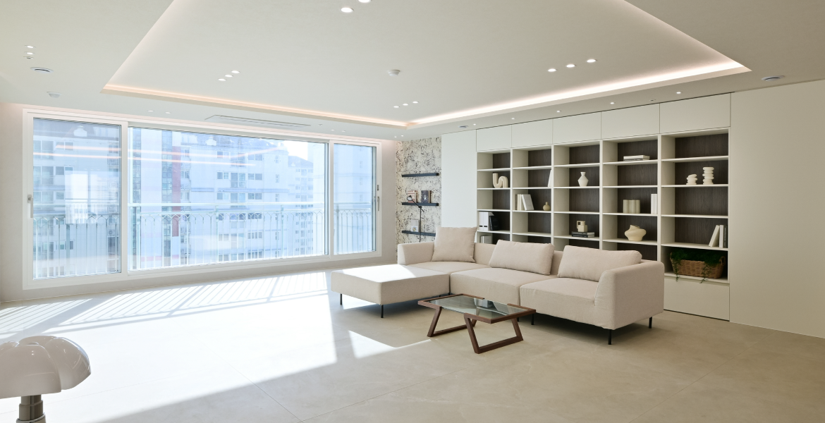 안방은 LX Z:IN 바닥재 에디톤 스톤, 자녀방은 바닥재 엑스컴포트 5.0을 적용