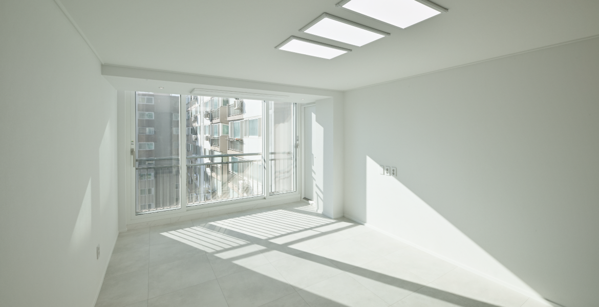 슬림한 디자인의 LX Z:IN 창호 뷰프레임을 설치해 단열 문제 개선