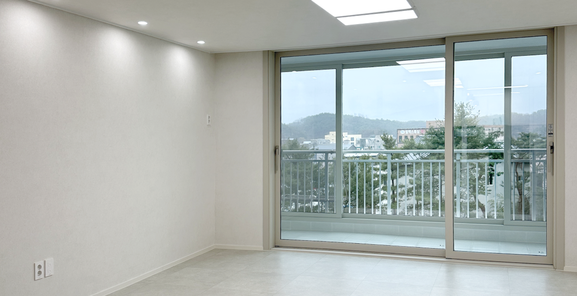 LX Z:IN 창호 뷰프레임 시공으로 단열 성능과 기밀성 강화 