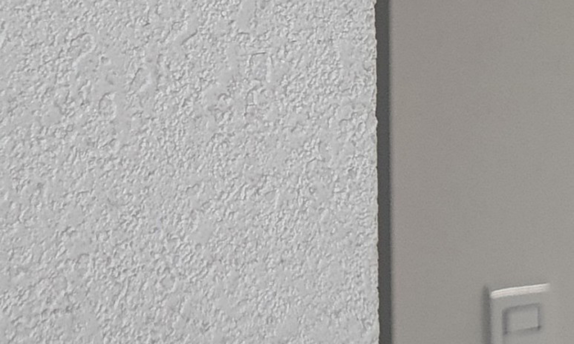벽지 : 디아망 회벽 화이트